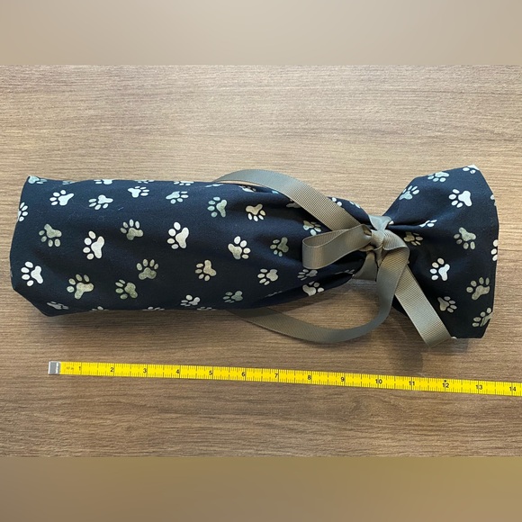 Handmade Paw Print Bottle Bag - Picture 3 of 4